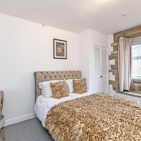 Bridge End Mill By Guestz 公寓 *