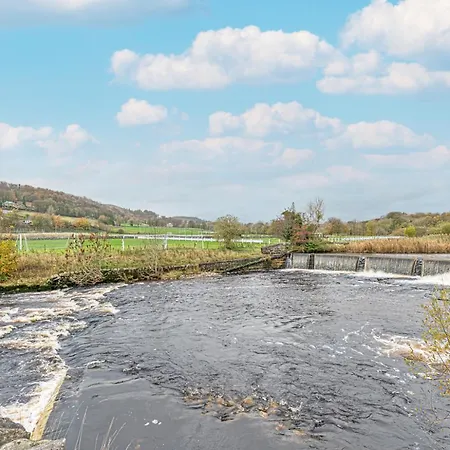 Bridge End Mill By Guestz Apartmán